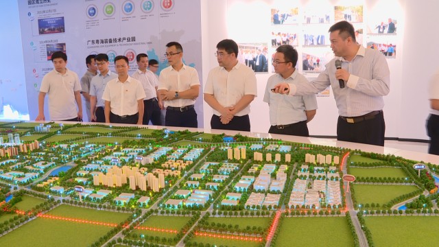 0912副市长刘炜到我镇调研_2019-09-12_19-51-23.jpg