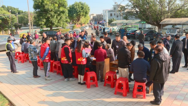 1103不选一名市人大代表.jpg