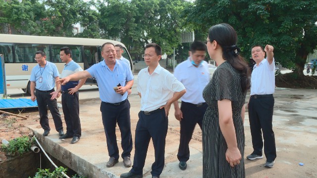 0526镇主要领导带队开展汛期三防安全检查_2020-05-26_11-47-31.jpg